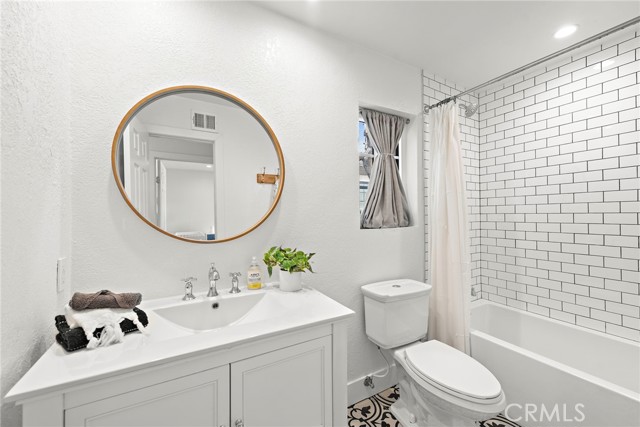 Detail Gallery Image 25 of 35 For 12628 Newport Ave, Tustin,  CA 92780 - 2 Beds | 2/1 Baths