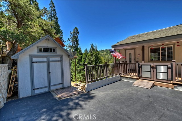 Detail Gallery Image 37 of 43 For 152 Pine Ridge Rd, Crestline,  CA 92325 - 3 Beds | 2 Baths