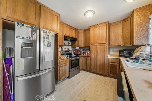 Detail Gallery Image 4 of 37 For 1011 2nd, Lakeport,  CA 95453 - 4 Beds | 1/1 Baths