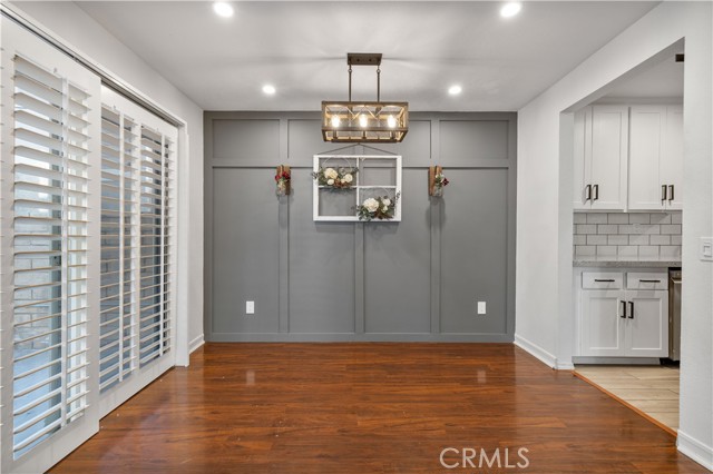 Detail Gallery Image 2 of 27 For 31311 the Old Rd #B,  Castaic,  CA 91384 - 3 Beds | 2/1 Baths