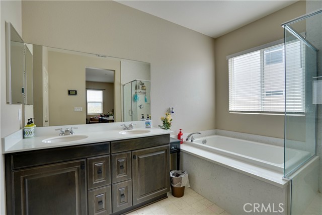 Detail Gallery Image 33 of 47 For 7899 Raincross Ct, Riverside,  CA 92507 - 4 Beds | 2/1 Baths