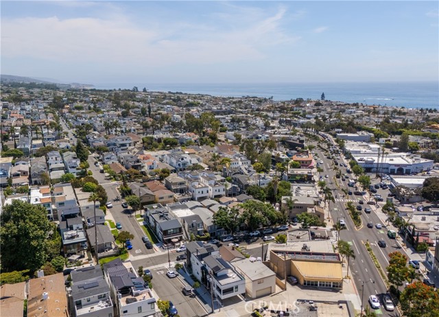Detail Gallery Image 54 of 64 For 521 1/2 Iris Ave, Corona Del Mar,  CA 92625 - 2 Beds | 2/1 Baths