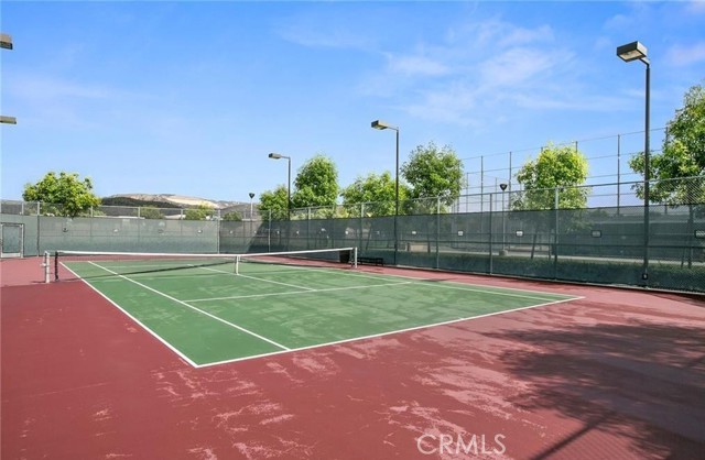 Detail Gallery Image 3 of 8 For 67 Kempton, Irvine,  CA 92620 - 2 Beds | 2 Baths