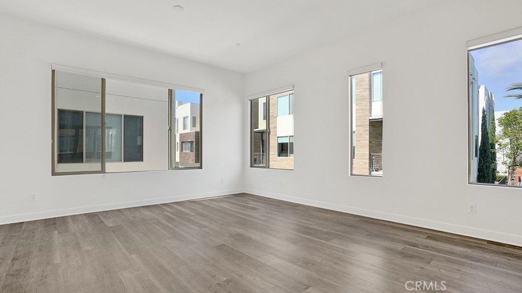 MLS #NP25233148 image #11