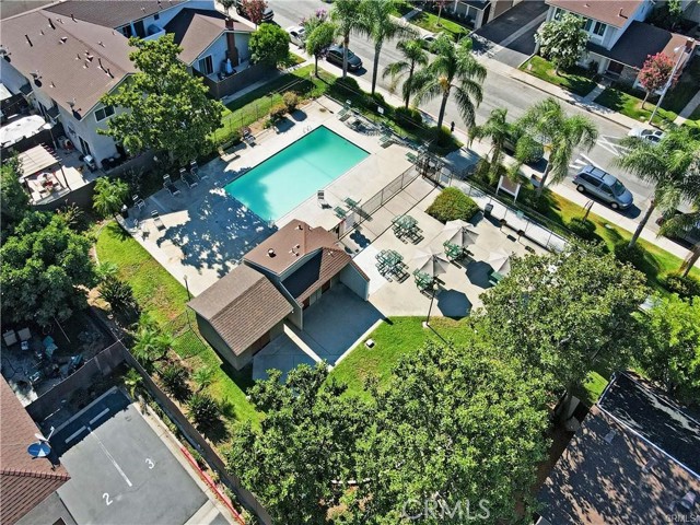 254 W Grove Street, Pomona CA: https://media.crmls.org/medias/b2e42e9f-0dd2-4a57-9f75-390ca0e0f986.jpg