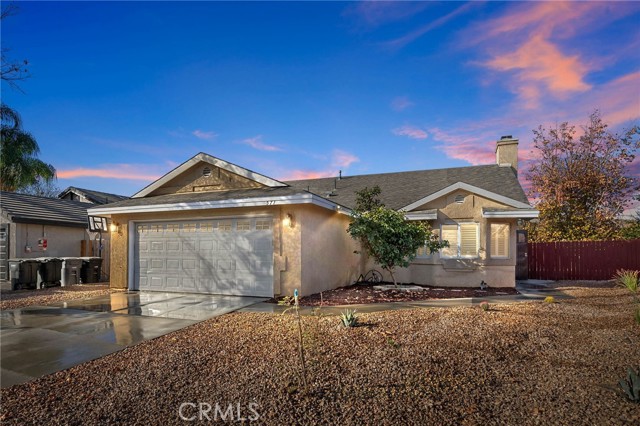 Detail Gallery Image 1 of 36 For 571 Copenhagen St, Hemet,  CA 92545 - 3 Beds | 2 Baths