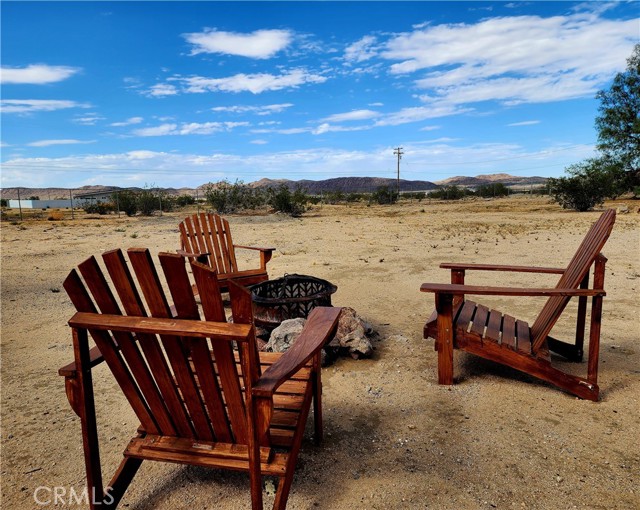 Detail Gallery Image 30 of 32 For 65076 E Broadway, Joshua Tree,  CA 92252 - 2 Beds | 1 Baths