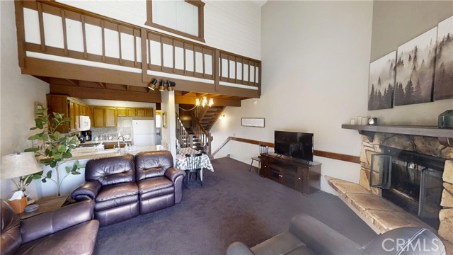 Detail Gallery Image 3 of 22 For 11303 Pinecrest Rd #3,  Twin Peaks,  CA 92391 - 2 Beds | 2 Baths