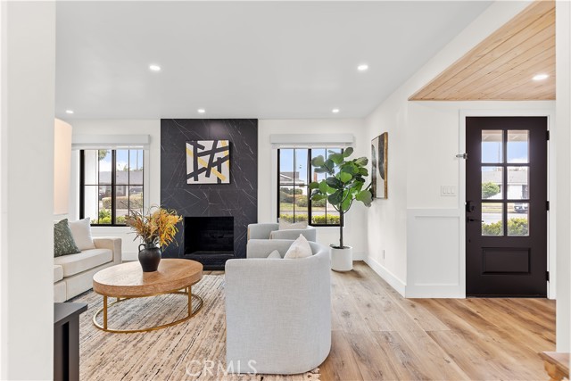 Detail Gallery Image 7 of 60 For 2779 E Lizbeth, Anaheim,  CA 92806 - 3 Beds | 2 Baths