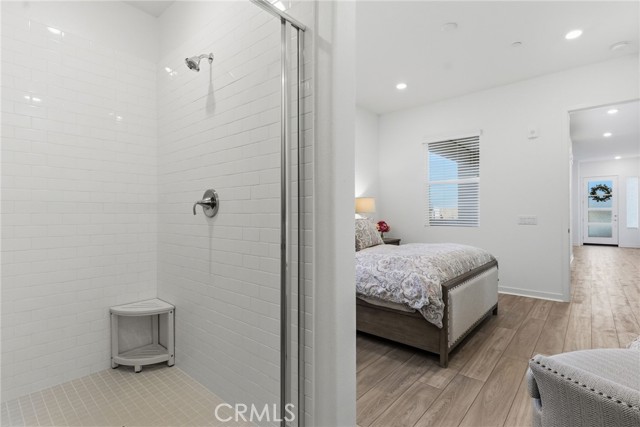 Detail Gallery Image 22 of 46 For 27410 N Merlin Pl #101,  Valencia,  CA 91381 - 2 Beds | 2 Baths