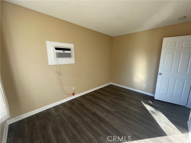 Detail Gallery Image 34 of 52 For 3635 W Avenue K12, Lancaster,  CA 93536 - 3 Beds | 1/1 Baths