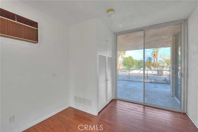 Detail Gallery Image 25 of 40 For 6979 Palm Ct, Riverside,  CA 92506 - 2 Beds | 2 Baths