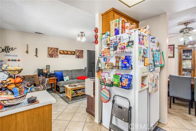 2307 El Toro Circle, Hemet CA: https://media.crmls.org/medias/b2e96836-5ebd-4924-8f25-380bb13e06c7.jpg