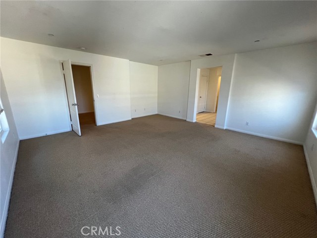 Detail Gallery Image 16 of 21 For 1770 Karley Way, Riverside,  CA 92501 - 3 Beds | 2/1 Baths