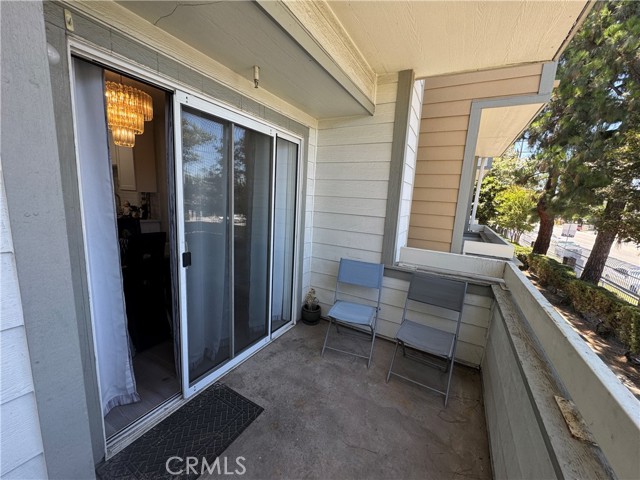 Detail Gallery Image 12 of 26 For 11150 Glenoaks Bld #305,  Pacoima,  CA 91331 - 2 Beds | 2 Baths
