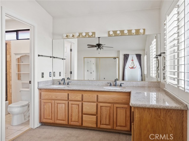 12596 Whispering Springs Road, Victorville CA: https://media.crmls.org/medias/b2eb7db0-2a77-4b61-af75-36f80d4f373f.jpg