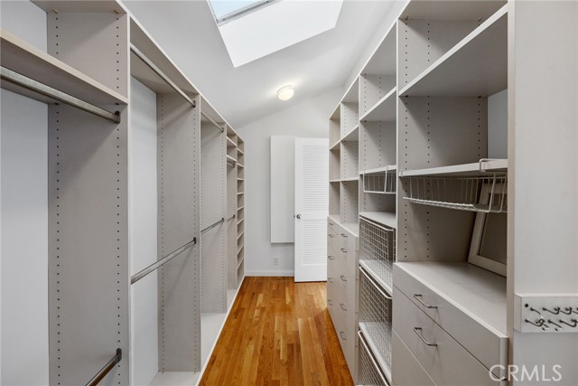 2704 Laurel Avenue, Manhattan Beach, California 90266, 4 Bedrooms Bedrooms, ,4 BathroomsBathrooms,Residential,Sold,Laurel,SB22216035