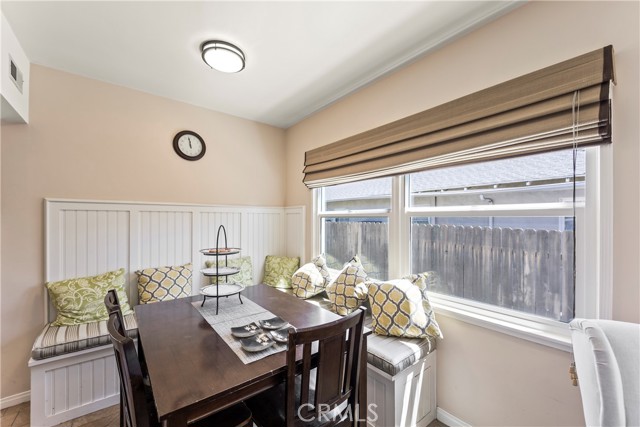 Detail Gallery Image 15 of 28 For 2205 Las Lunas, Pasadena,  CA 91107 - 3 Beds | 2 Baths