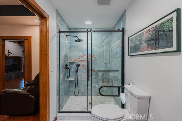 Detail Gallery Image 32 of 67 For 25573 via Paladar, Valencia,  CA 91355 - 6 Beds | 5 Baths