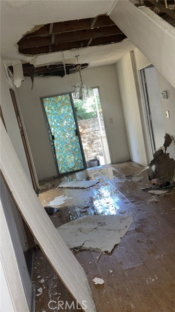 Detail Gallery Image 3 of 17 For 11919 Deana #B,  El Monte,  CA 91732 - 2 Beds | 2 Baths