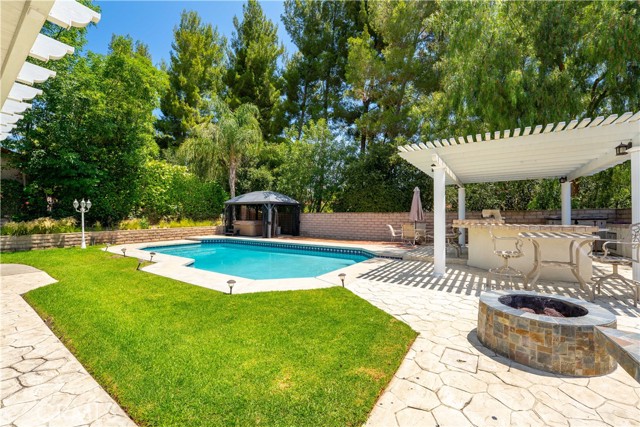 6120 Hedgewall Drive, Westlake Village CA: https://media.crmls.org/medias/b2ed0ee8-efcd-4d29-b0ce-9d0a8e20d527.jpg