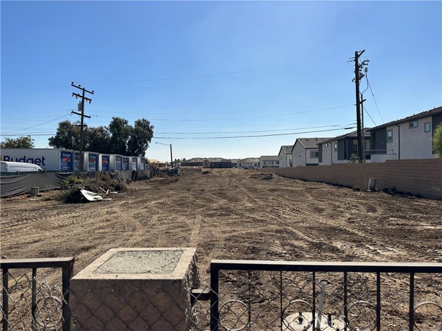 14043 Foothill blvd, Fontana, California 92335, ,Commercial Lease,For Rent,14043 Foothill blvd,CRDW25046311