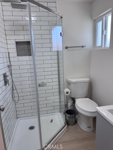 Detail Gallery Image 8 of 17 For 1759 N Stanton, Long Beach,  CA 90804 - 3 Beds | 1 Baths