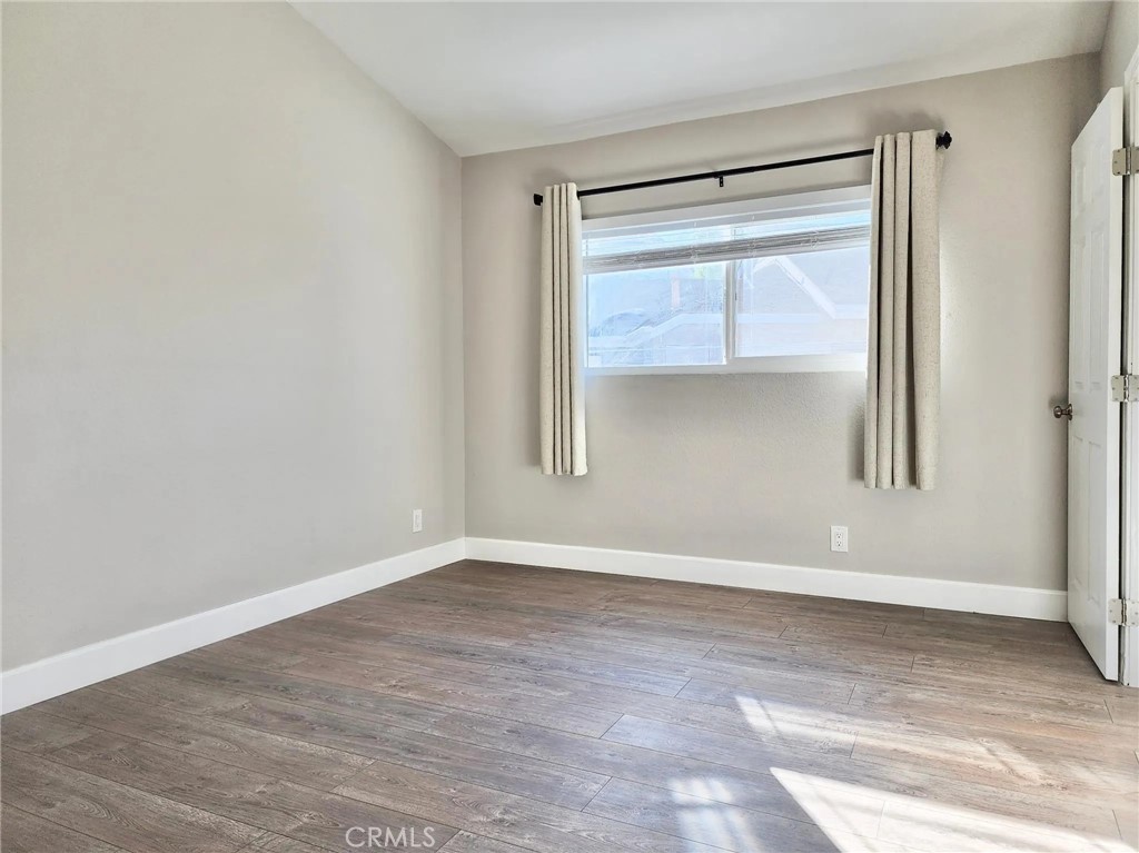 24221 Avenida De Las Flores 111