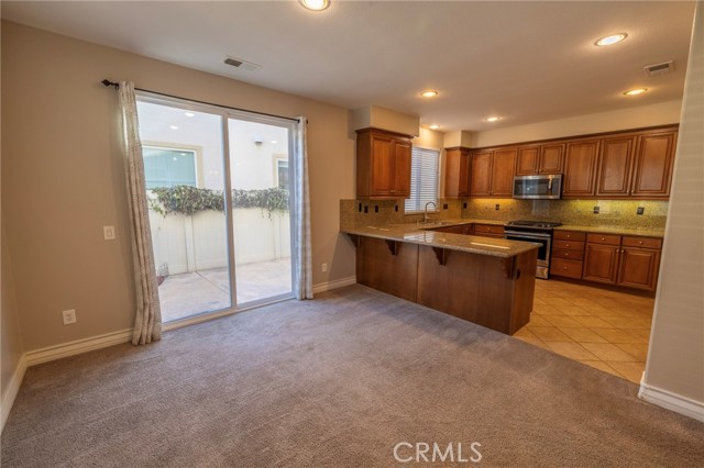37068 Ascella Lane, Murrieta CA: https://media.crmls.org/medias/b2f0ebc0-2035-493e-b99c-b298602ada23.jpg
