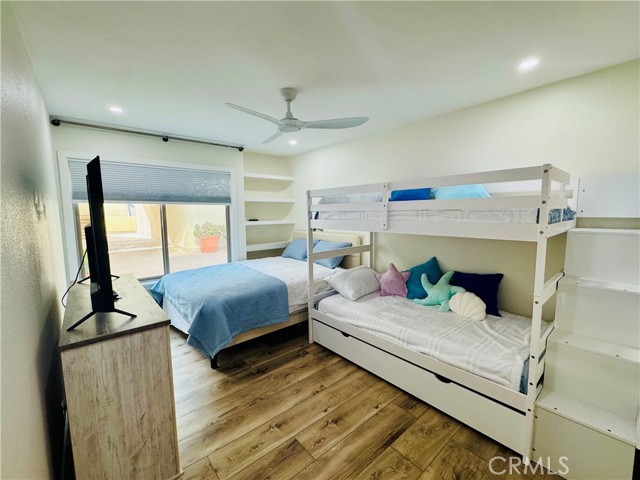 Detail Gallery Image 22 of 25 For 711 Pacific Coast #330,  Huntington Beach,  CA 92648 - 3 Beds | 2 Baths