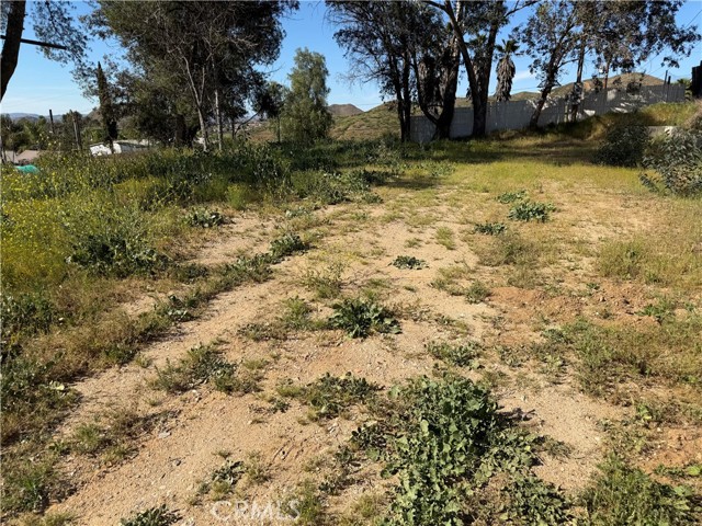 Detail Gallery Image 5 of 8 For 24650 Fir, Menifee,  CA 92584 - – Beds | – Baths