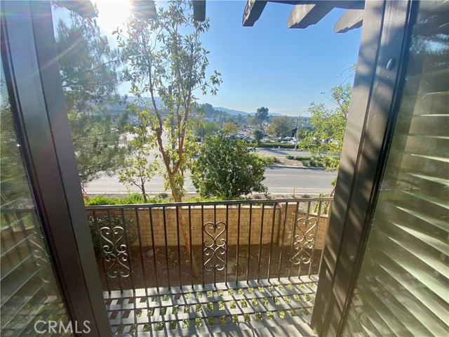 Detail Gallery Image 7 of 33 For 4440 Owens St #106,  Corona,  CA 92883 - 3 Beds | 2/1 Baths