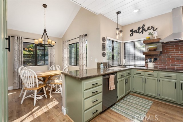Detail Gallery Image 13 of 27 For 25311 Darlington, Mission Viejo,  CA 92692 - 3 Beds | 2/1 Baths