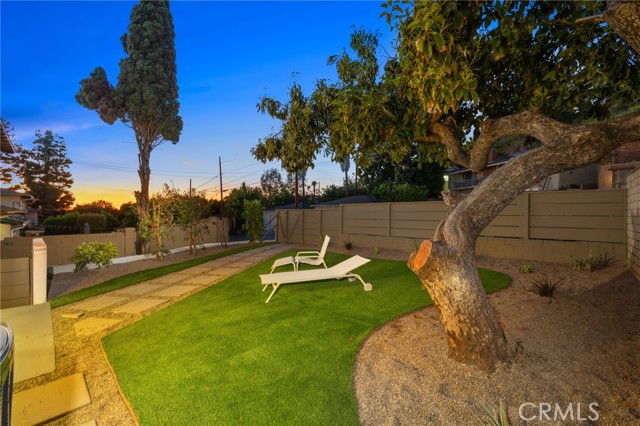 Detail Gallery Image 26 of 36 For 12423 Beverly, Whittier,  CA 90601 - 4 Beds | 3 Baths