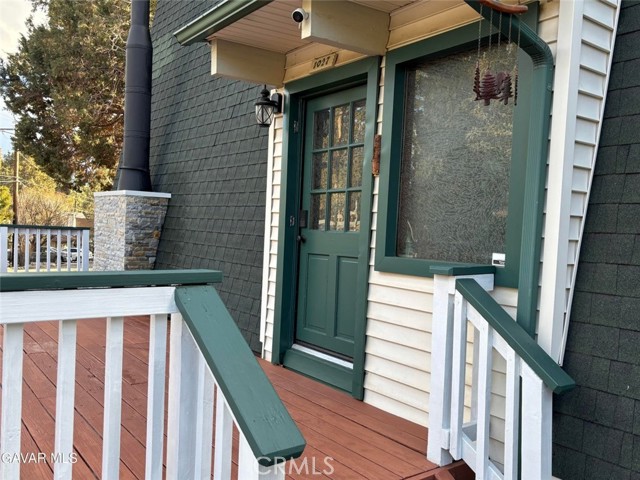 Detail Gallery Image 9 of 43 For 1027 Pine Mountain, Big Bear City,  CA 92314 - 3 Beds | 2/1 Baths