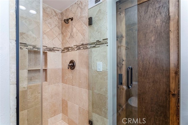 Detail Gallery Image 21 of 42 For 18711 Nadal St, Canyon Country,  CA 91351 - 3 Beds | 2 Baths