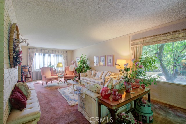 2341 Village Circle Drive, Atwater CA: https://media.crmls.org/medias/b2f52dca-6bcd-4ac5-b5f0-6e53eef8b0be.jpg