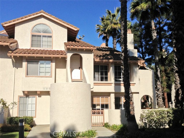 Detail Gallery Image 2 of 26 For 24352 Acaso #7,  Laguna Hills,  CA 92656 - 2 Beds | 2 Baths