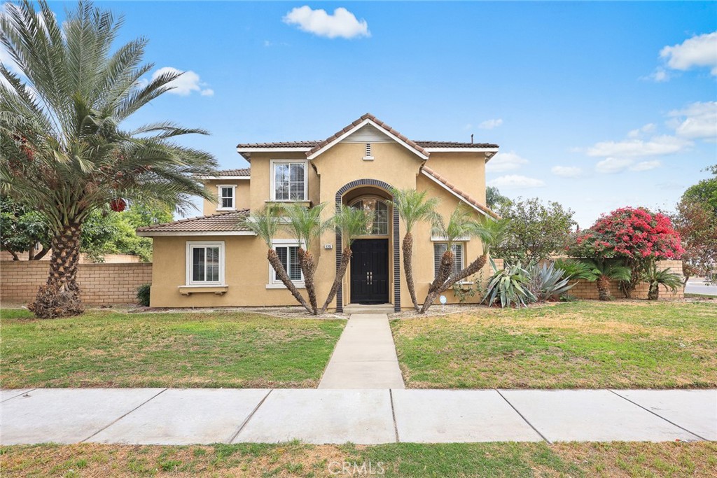 MLS #WS25260298 image #1