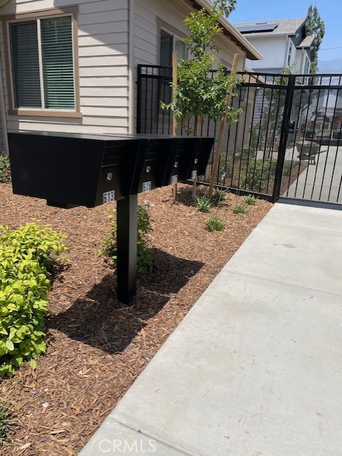 Detail Gallery Image 20 of 51 For 619 E Walnut, Monrovia,  CA 91016 - 3 Beds | 3 Baths