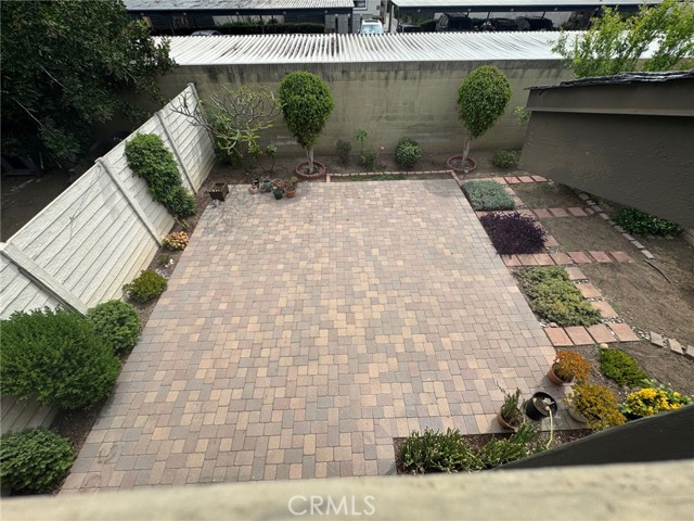 Detail Gallery Image 16 of 28 For 2508 C N Tustin, Santa Ana,  CA 92705 - 3 Beds | 2/1 Baths