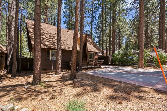 Detail Gallery Image 2 of 29 For 42676 La Placida Ave, Big Bear Lake,  CA 92315 - 3 Beds | 2 Baths