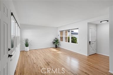 https://media.crmls.org/medias/b2f8466c-a90d-43bf-8a65-ddb3cba9967b.jpg?preset=X-Large