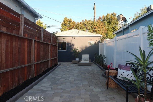 Detail Gallery Image 28 of 30 For 6602 De Celis Pl, Van Nuys,  CA 91406 - 1 Beds | 1 Baths