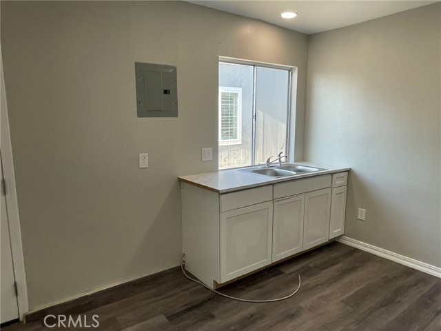 34793 The Farm Road, Wildomar CA: https://media.crmls.org/medias/b2f8730b-dc1e-4207-b3e7-c9ad612c0567.jpg