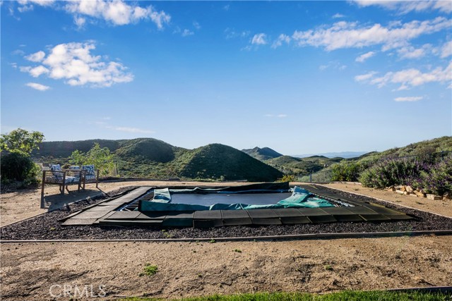 Detail Gallery Image 19 of 63 For 5105 via El Cerro, Thousand Oaks,  CA 91320 - 6 Beds | 4 Baths