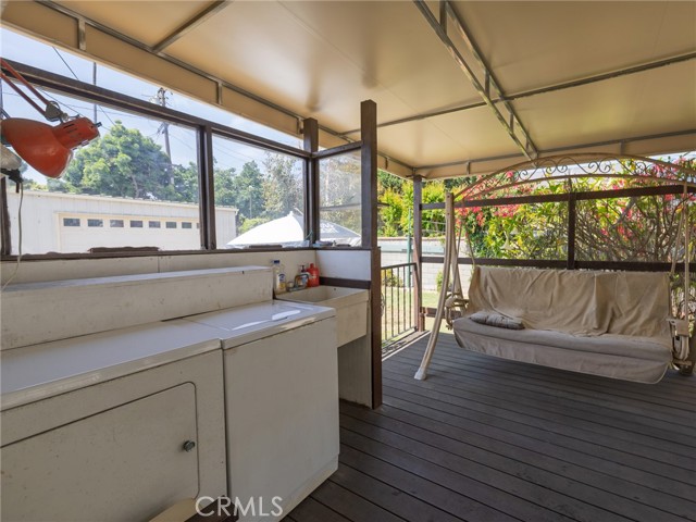 5526 W 118th Place, Hawthorne CA: https://media.crmls.org/medias/b2f8b29d-b793-41d9-92fa-6b13b5d28d2c.jpg
