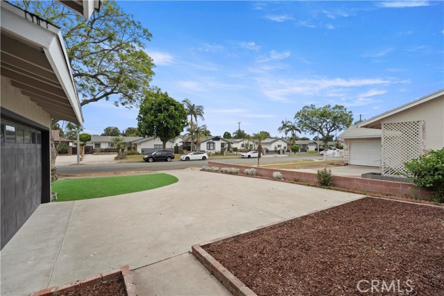 Detail Gallery Image 30 of 62 For 1421 E Turin Ave, Anaheim,  CA 92805 - 3 Beds | 2 Baths
