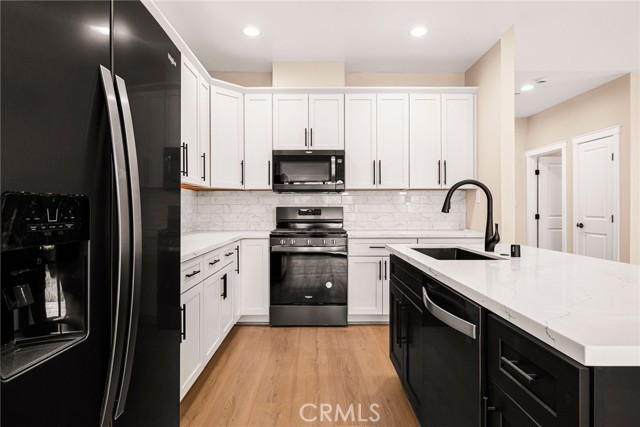Detail Gallery Image 17 of 54 For 1873 Conifer Dr, Paradise,  CA 95969 - 3 Beds | 2 Baths