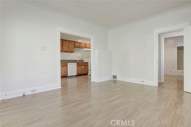 Detail Gallery Image 8 of 21 For 648 Patterson Ave, Glendale,  CA 91203 - 1 Beds | 1 Baths